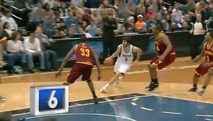 Su kamuoliu Ricky Rubio