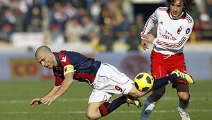 Milano futbolininkai tolsta nuo varžovų