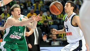 &bdquo;Sinan Erdem arenoje&ldquo; namų rungtynes žaidžia Stambulo &bdquo;Fenerbahce Ulker&ldquo; ir Stambulo &bdquo;Efes Pilsen&ldquo;