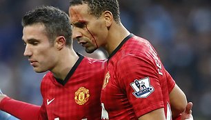 Robinas van Persie pasiuntė lemiamį įvartį į „Manchester City“ vartus