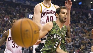 Toronto &bdquo;Raptors&ldquo; komanda paskutinėmis sekundėmis nusileido Klivlando &bdquo;Cavaliers&ldquo; krep&scaron;ininkams