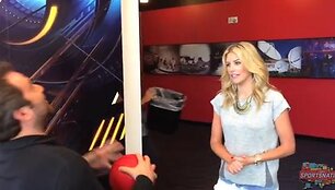 DeAndre Jordanas įdėjo per žavią ESPN reporterę