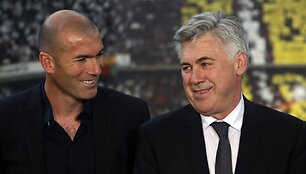 Carlo Ancelotti ir Zinedine'as Zidane'as