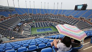 &bdquo;US Open&ldquo; turnyre trečiadienį lijo lietus