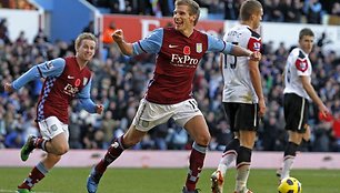 Anglijos „Premier“ lyga: „Aston Villa“ 2:2 „Man United“ 