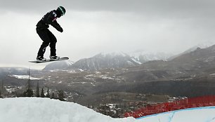 Kanadietės ir prancūzo triumfas pasaulio taurės trečiajame etape