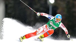 Prancūzijos kalnų slidininkės pergalė pasaulio taurės varžybų etape Austrijoje