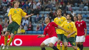 Lietuvos futbolo rinktinė i&scaron;saugojo FIFA poziciją