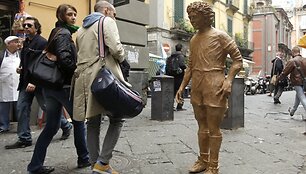 Paminklas D.Maradonai