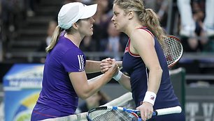 Justine Henin (kairėje) ir Kim Clijsters pergalių žada siekti drauge.