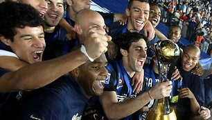 Milano futbolininkai triumfuoja po pergalės pasaulio klubų taurės finale.