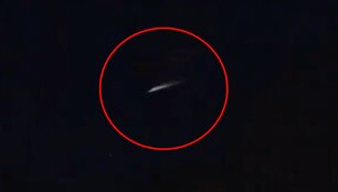 Tai meteoritas ar kosmoso &scaron;iuk&scaron;lė?