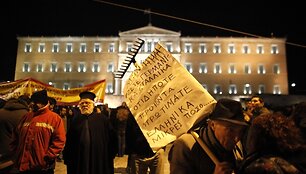Graikijojoje nesiliauja protestai