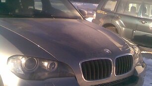 VSAt pareigūnai rado vogtą automobilį
