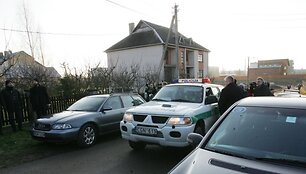 Susirinkusi minia i&scaron;reikė paramą Neringai Venckienei