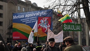 Visuomenininkai reikalauja į darbą grąžinti FNTT vadovą ir jo pavaduotoją