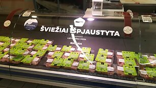 Prekybos tinkle &bdquo;Maxime&ldquo; laikinai sustabdyta prekyba &scaron;viežia mėsa