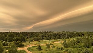 Audros debesys Tauragėje