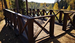 Aik&scaron;telė prie Mikierių atodangos