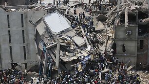 Banglade&scaron;e sugriuvo fabrikas