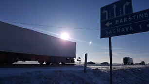 Susidūrė dvi sunkiasvorės transporto priemonės