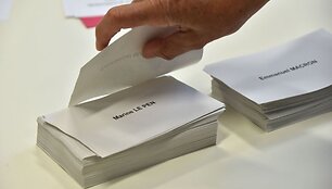 Prancūzai renka prezidentą