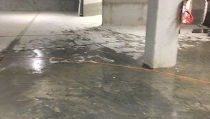 &Scaron;eimą i&scaron;gelbėjo statybininkai