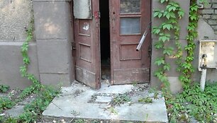 Vandalų niokojami pastatai Vilniuje