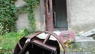 Vandalų niokojami pastatai Vilniuje