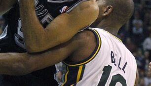 Su kamuoliu &ndash; Tony Parkeris