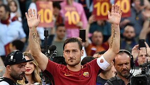 &bdquo;Roma&ldquo; atsisveikino su karjerą baigusiu F.Totti