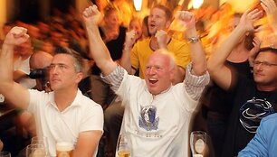 Vurcburgo bare sūnaus triumfą stebėjo ir Joergas Nowitzkis