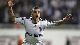 &bdquo;Besiktas&ldquo; mar&scaron;kinėlius vilkintis Simao
