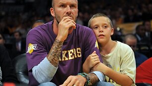 Davidas Beckhamas su sūnumi Brooklynu