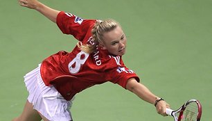 Dėmesį traukė ne tik puikus Caroline Wozniacki žaidimas, bet ir tenisininkės apranga apšilimo metu