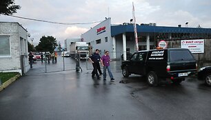 I&scaron; Vilniaus lėktuvu į užsienį buvo bandoma i&scaron;siųsti artilerijos sviedinį