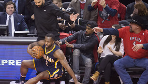 Reperis Drake'as Toronto &bdquo;Raptors&ldquo; varžybose