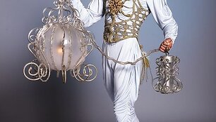 &bdquo;Cirque du Soleil&ldquo;: baltasis angelas