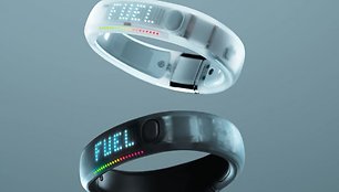 „Nike FuelBand“ – elektroninė apyrankė su jutikliais, matuojančiais visą žmogaus dienos aktyvumą užsiimant bet kokia sporto šaka.