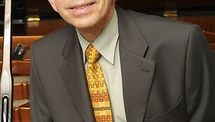 Jerome Lowentahlis