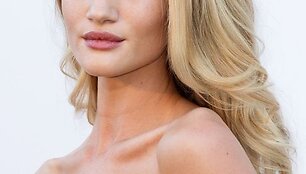 Manekenė Rosie Huntington-Whiteley