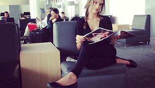 Alessandra Ambrosio pakeliui į Braziliją