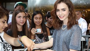 Lily Collins