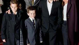 Victorios ir Davido Beckhamų sūnus Romeo švenčia 11-ąjį gimtadienį (nuotraukoje kairėje)