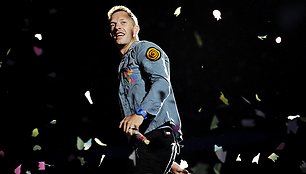 „Coldplay“ lyderis Chrisas Martinas nekaltybę prarado būdamas 22-ejų