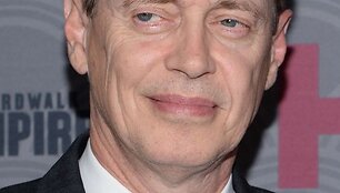 Steve'as Buscemi &scaron;venčia 56-ąjį gimtadienį