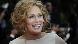 Faye Dunaway švenčia 73-iąjį gimtadienį