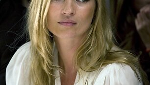 Kate Moss &scaron;venčia 40-ąjį gimtadienį