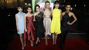 Sami Gayle, Sarah Hyland, Zoey Deutch, Lucy Fry, Olga Kurylenko ir Dominique Tipper