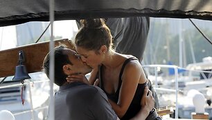 Hannah Ware ir Stuartas Townsendas seriale &bdquo;I&scaron;davystė&ldquo;